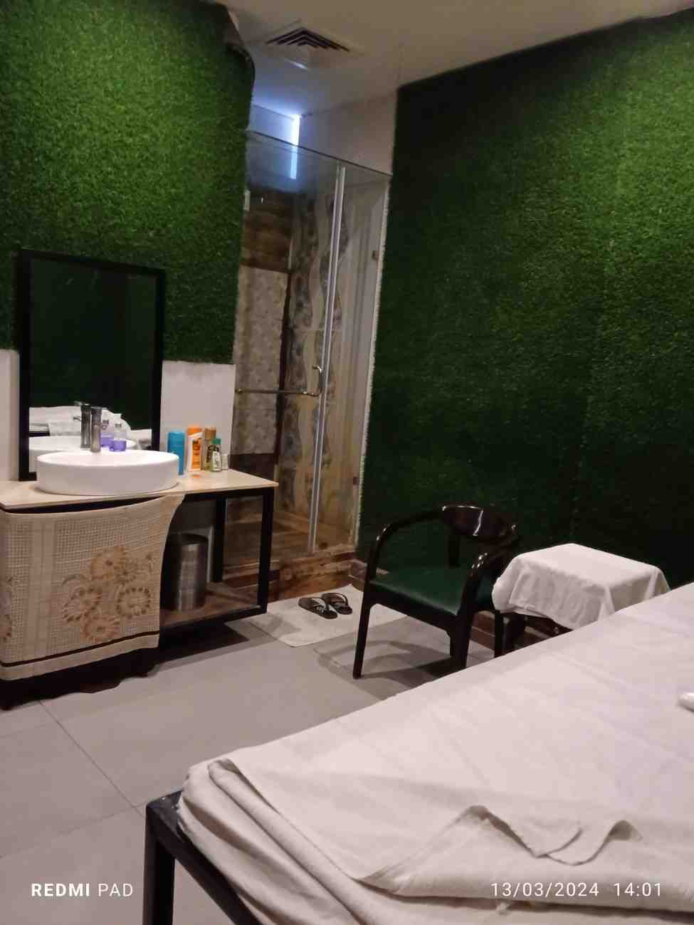 Spa Image