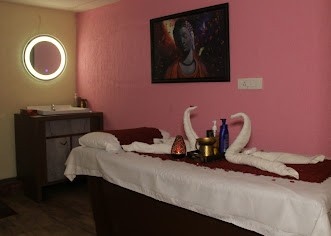 The Bronze luxury Spa