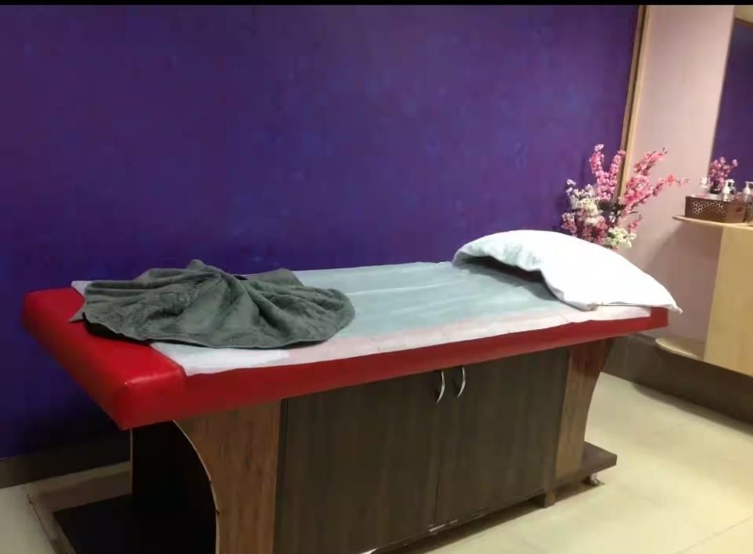 Atithi Spa & Saloon