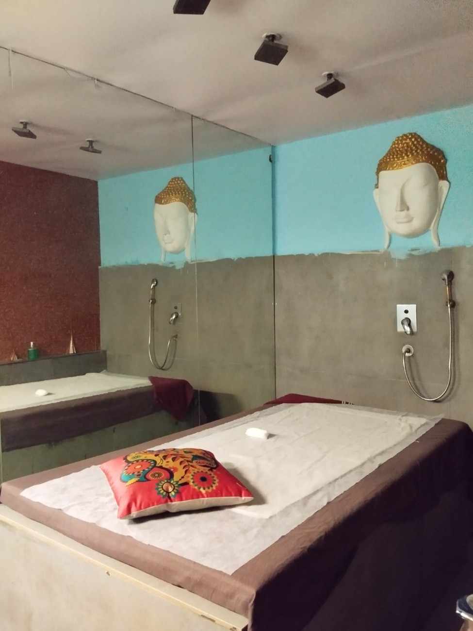 The Osian Luxury SPA