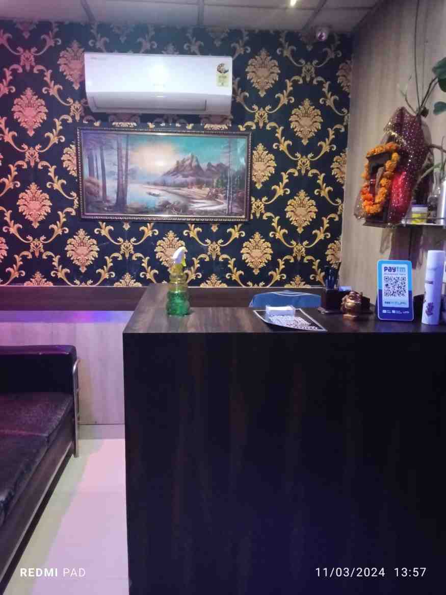 Gold Spa spa area