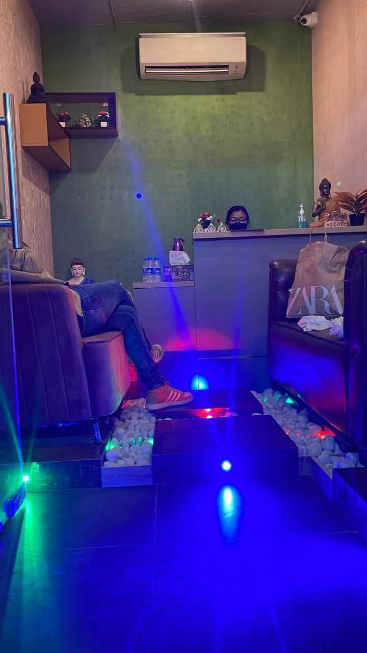 NAWA LUXURY SPA spa area
