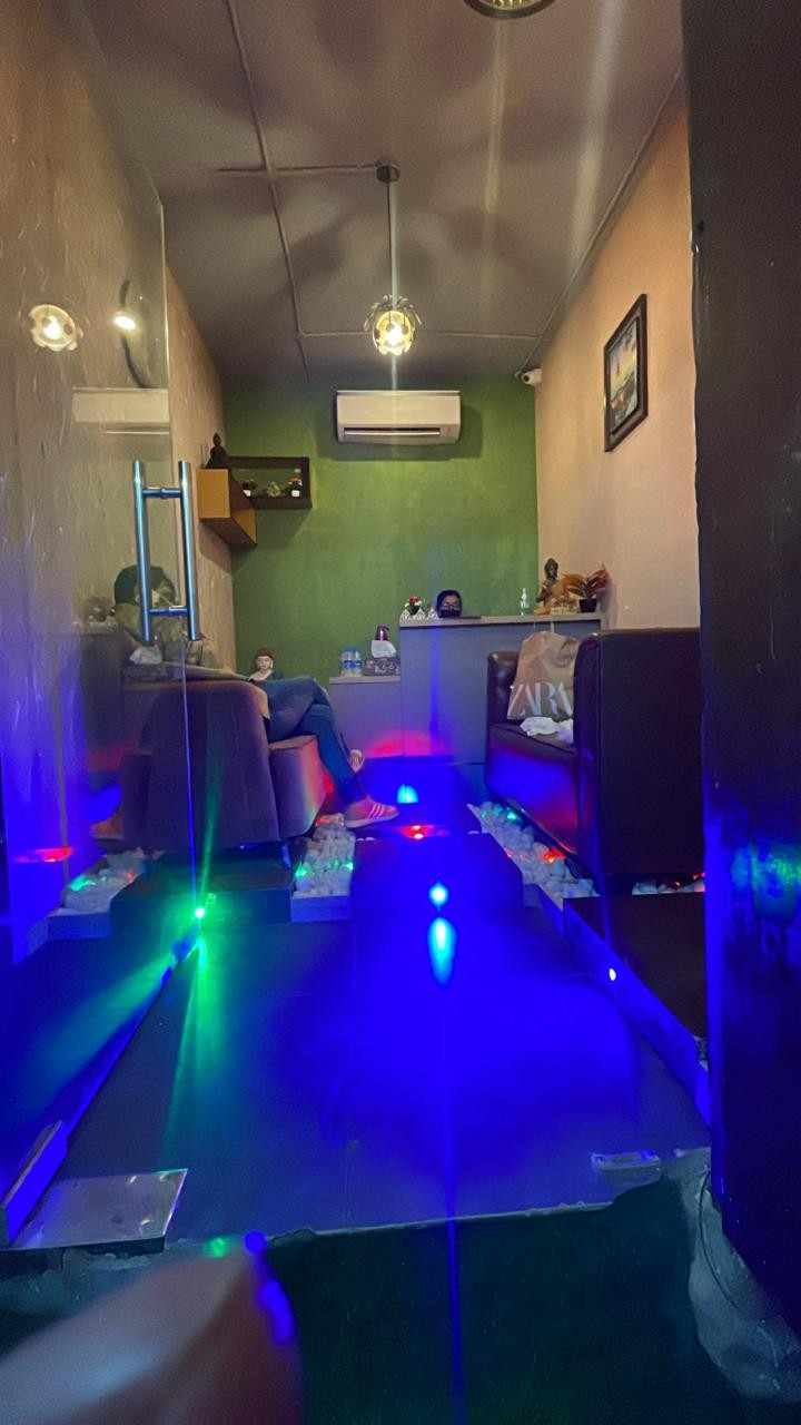 NAWA LUXURY SPA spa area