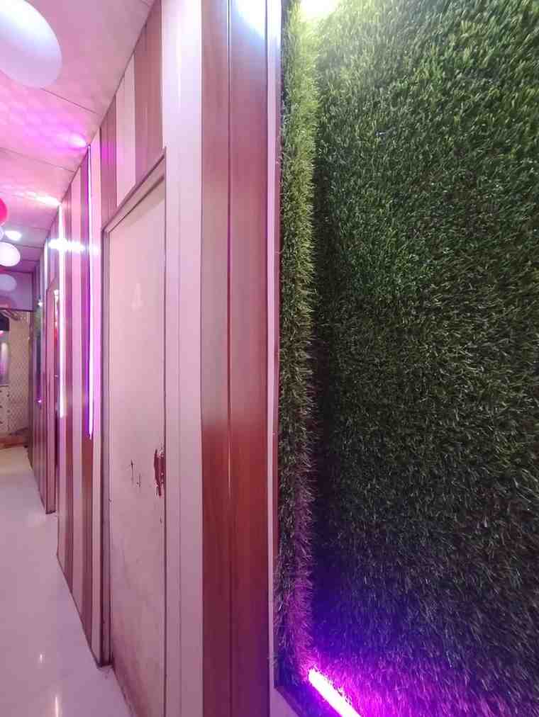 GOLD STAR SPA spa area