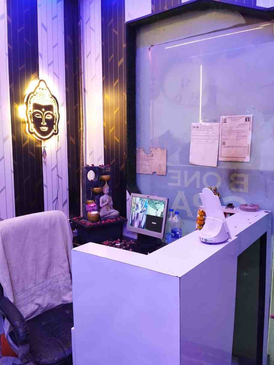 B ONE SPA spa area