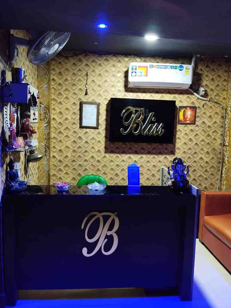 Bliss spa spa area