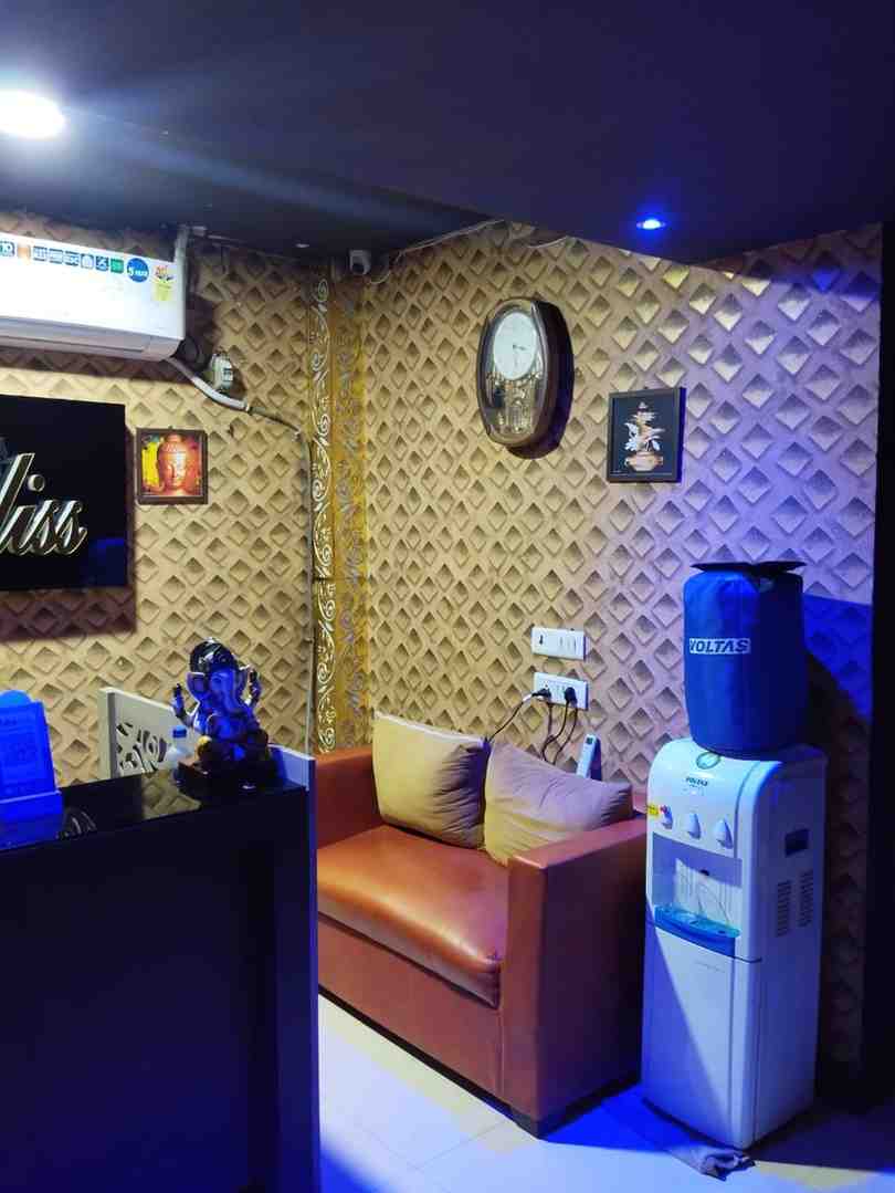 Bliss spa spa area