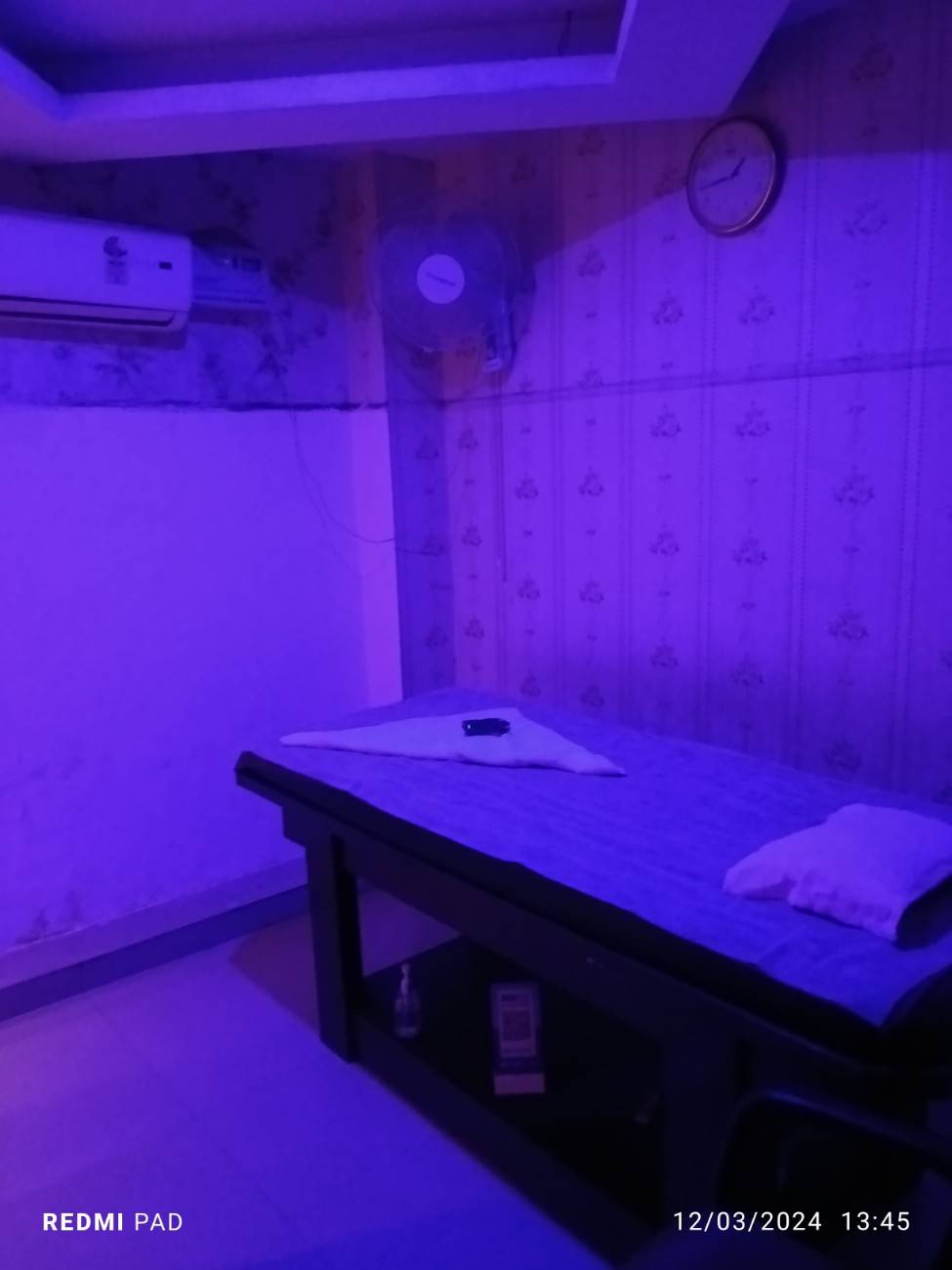 Budha 2 Spa bed area