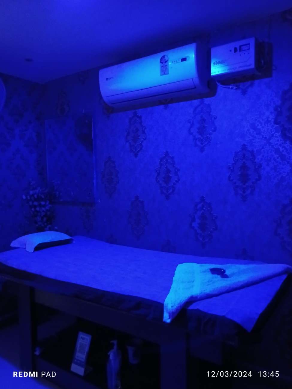 Budha 2 Spa bed area