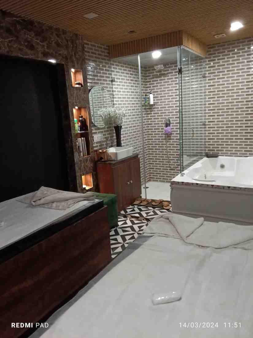 Alma Thai Spa bed area