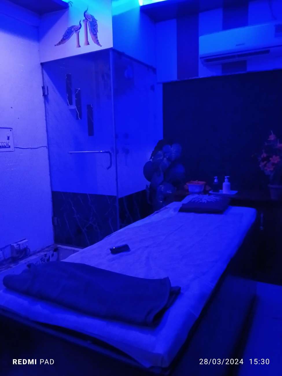 SPA CLOUDS bed area