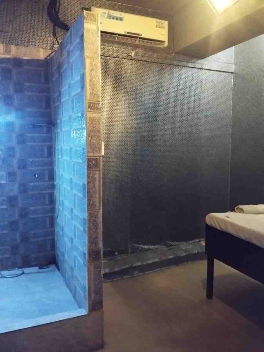 SAWADIKA AYURVEDIC SPA bed area