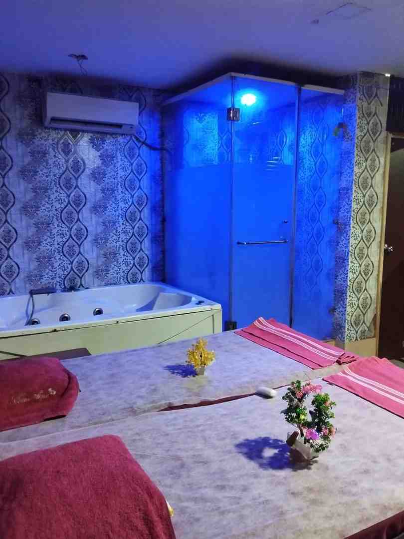 The Osian Luxury bed area