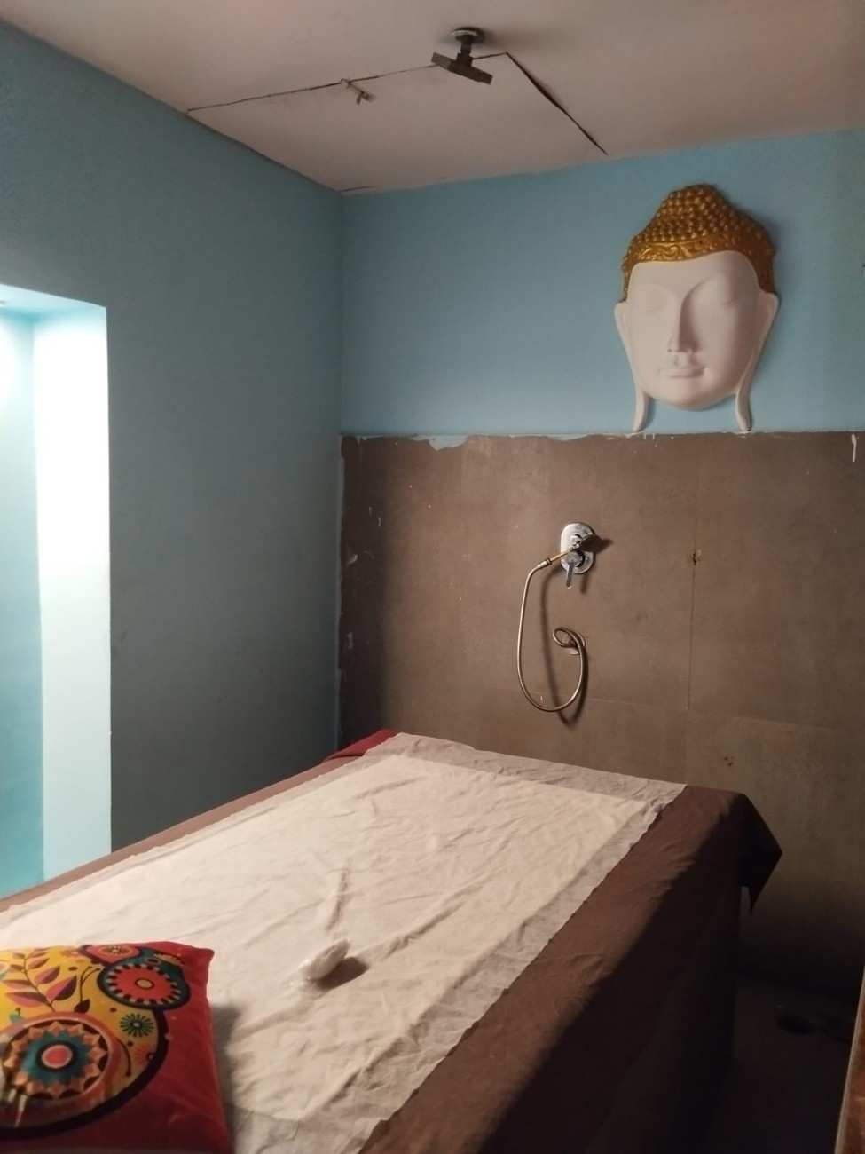 The Osian Luxury SPA bed area