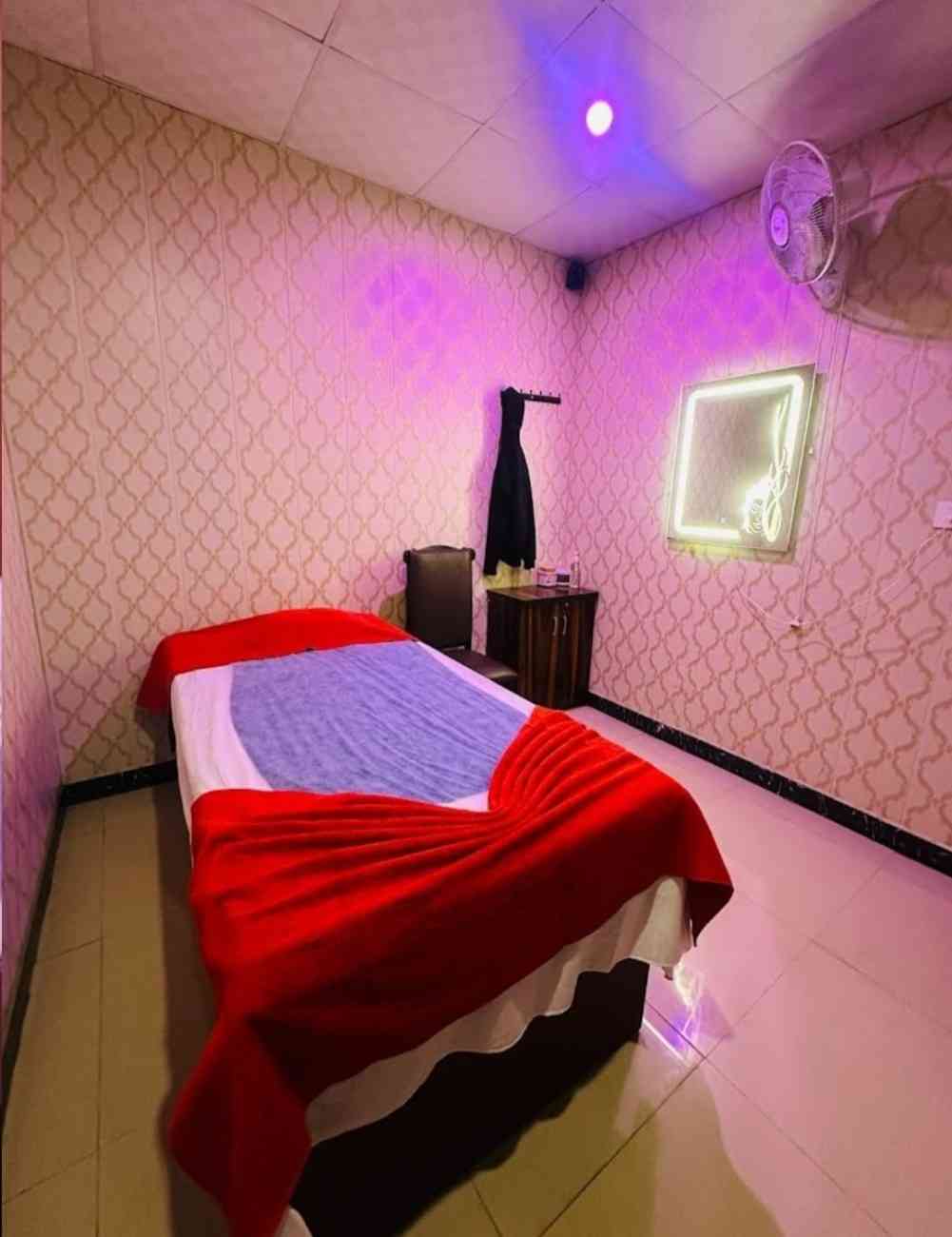 Poornima Thai SPA bed area