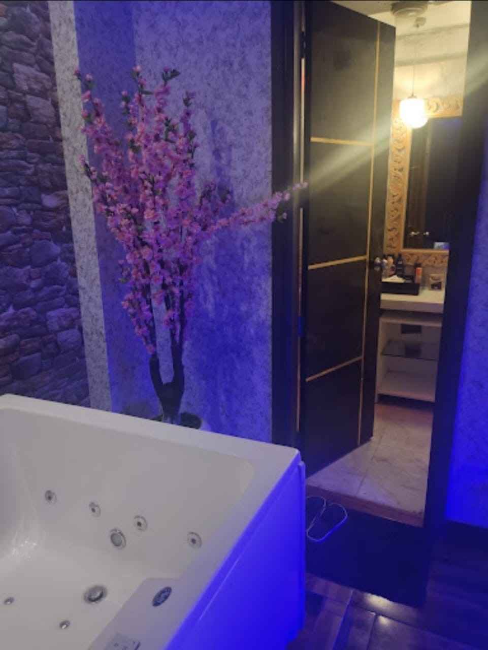 MUEZO SPA bed area