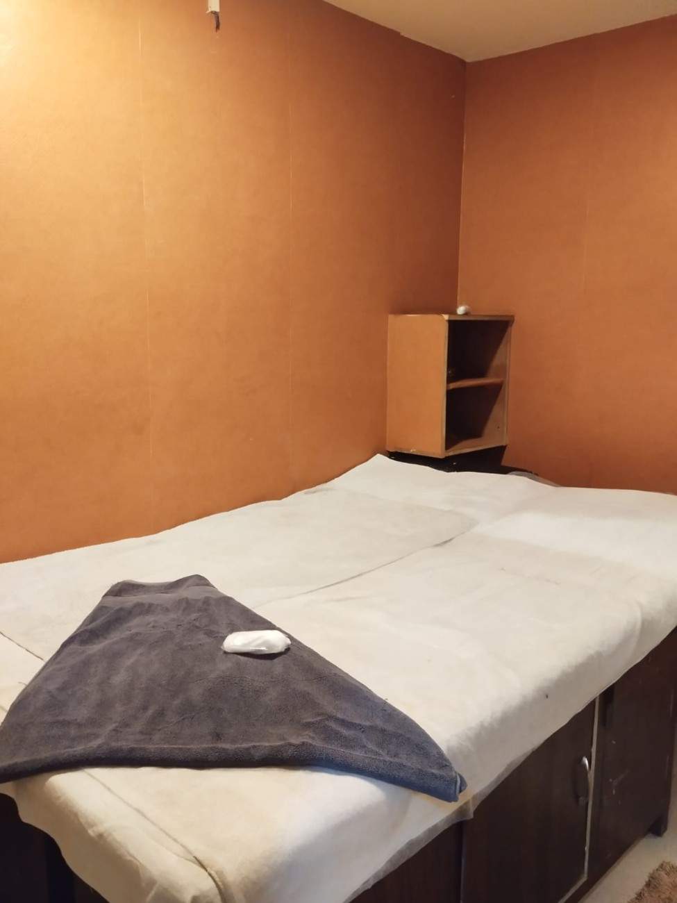 Aananda SPA bed area