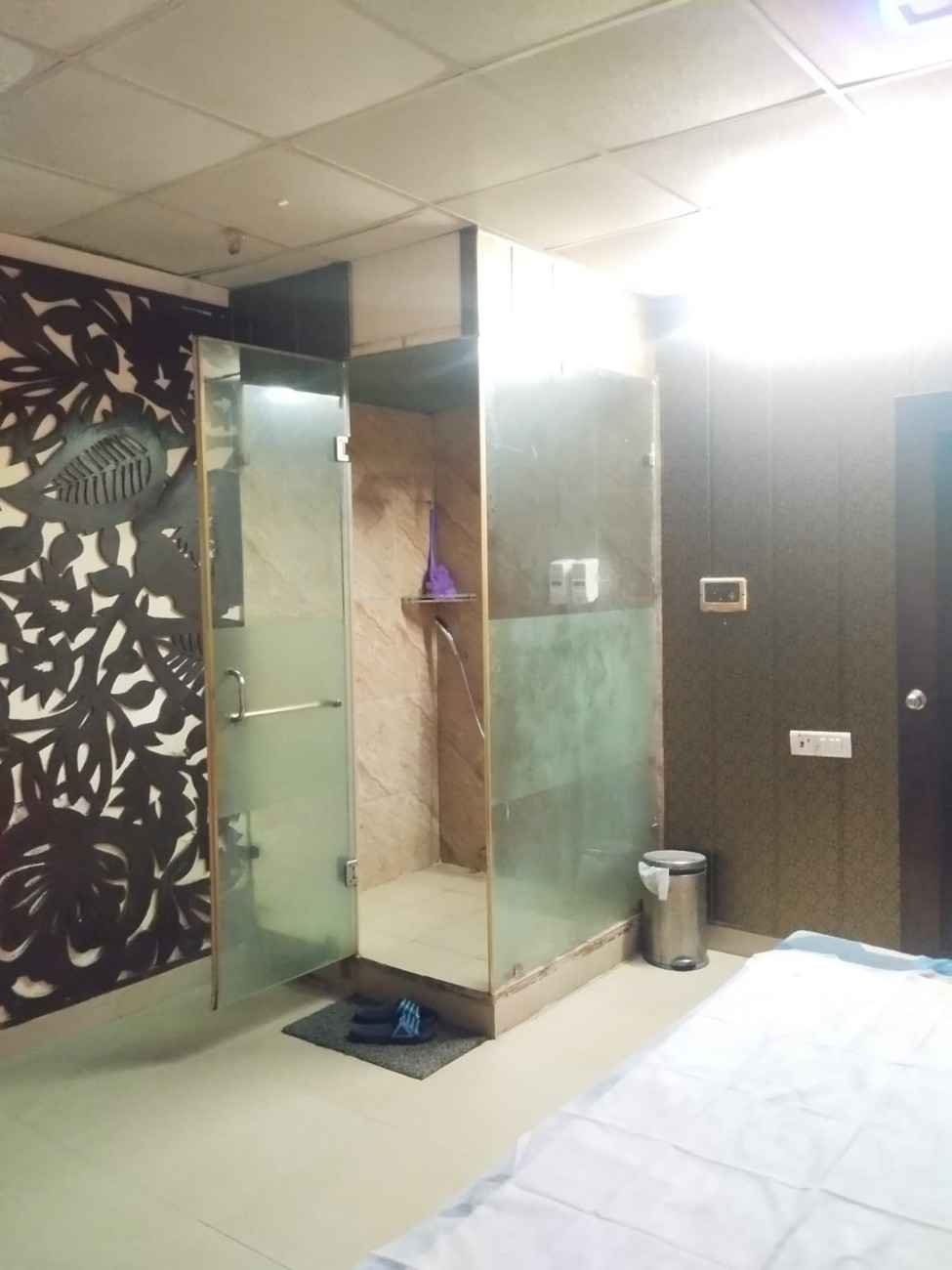 TUXANIE SPA bed area