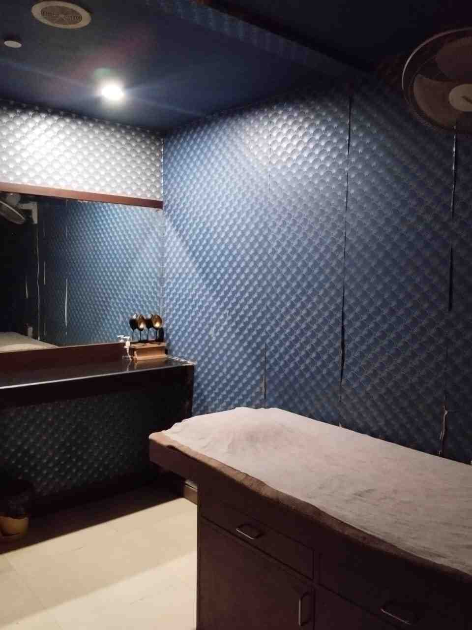 Bliss spa bed area