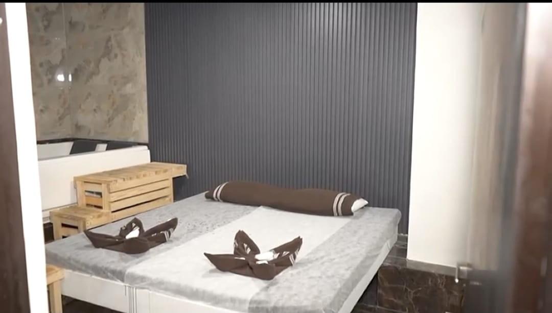 Moden SPA bed area