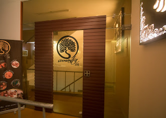 Sumantra Spa room area