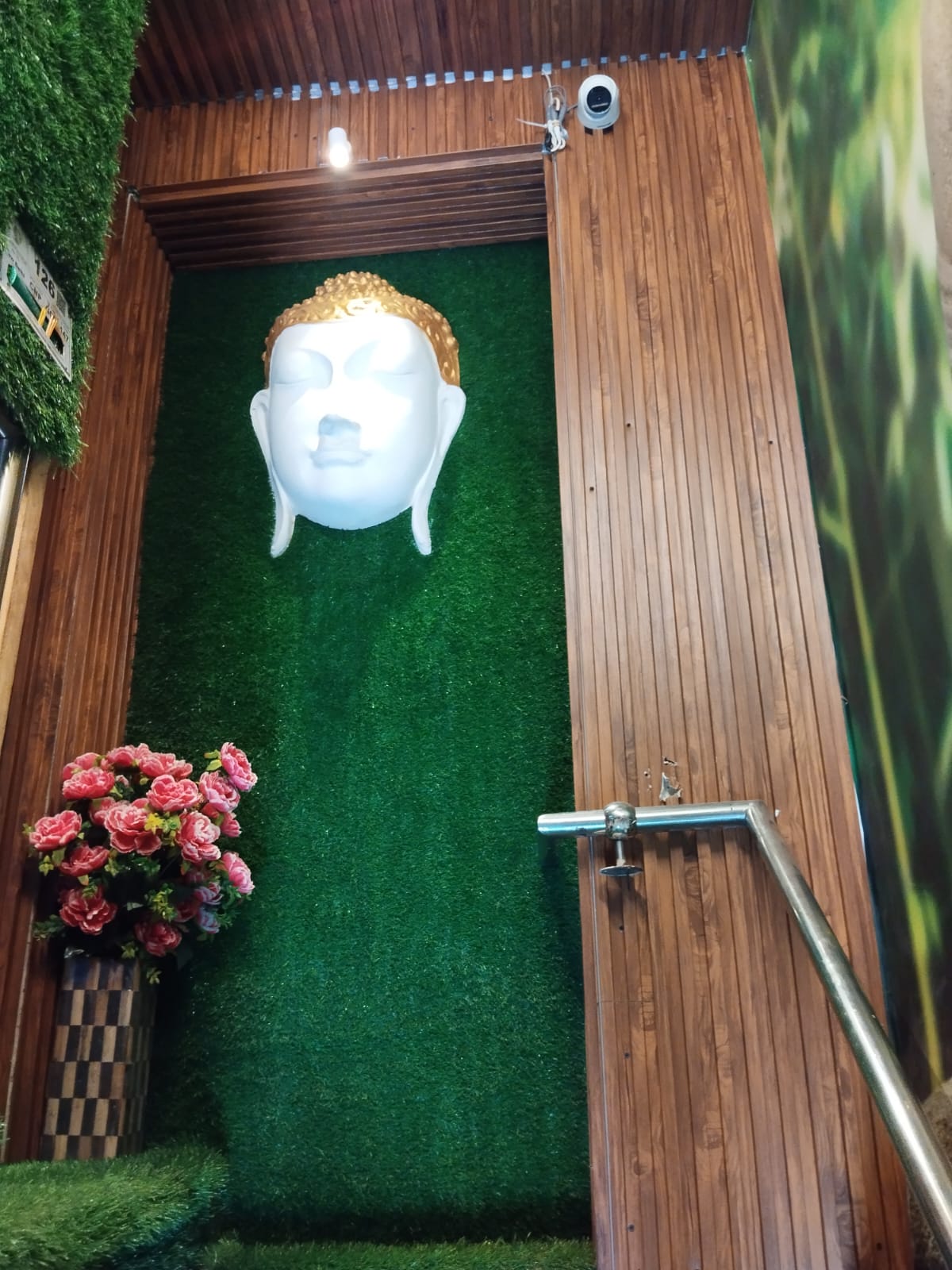 The Osian Luxury SPA room area