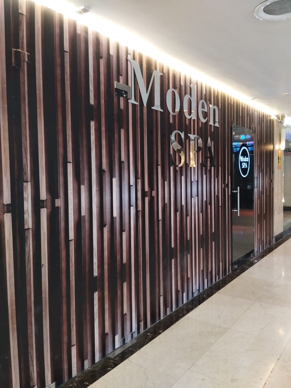 Moden SPA room area